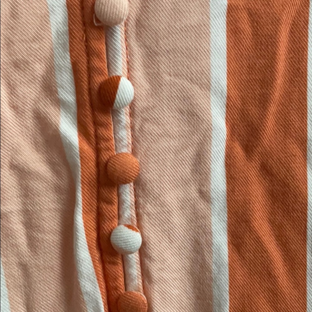Women’s top - Picture 2 of 4